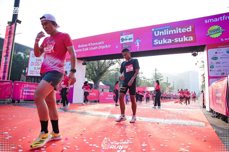 Race photo from Smartfren Run 2025 