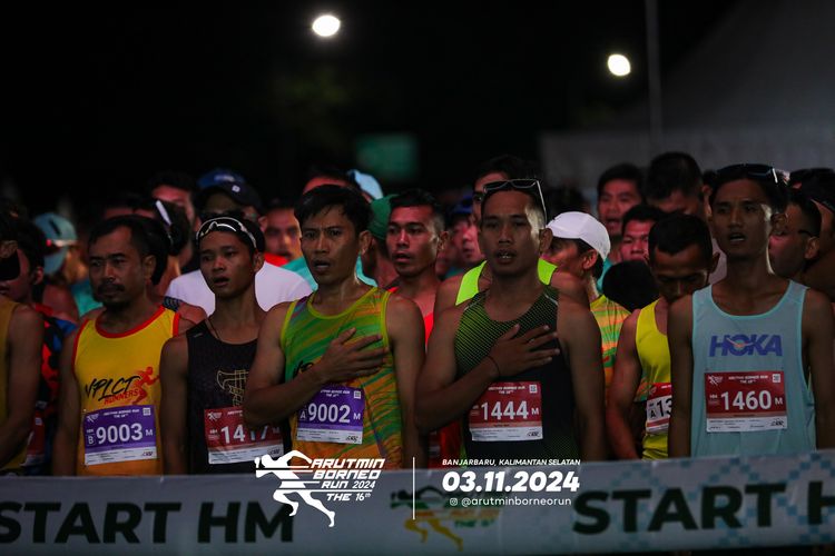 Race photo from Arutmin Borneo Run 2024