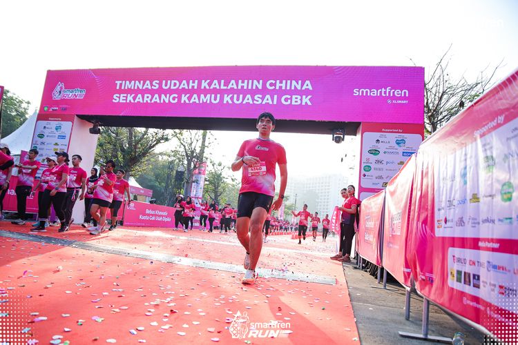 Race photo from Smartfren Run 2025 