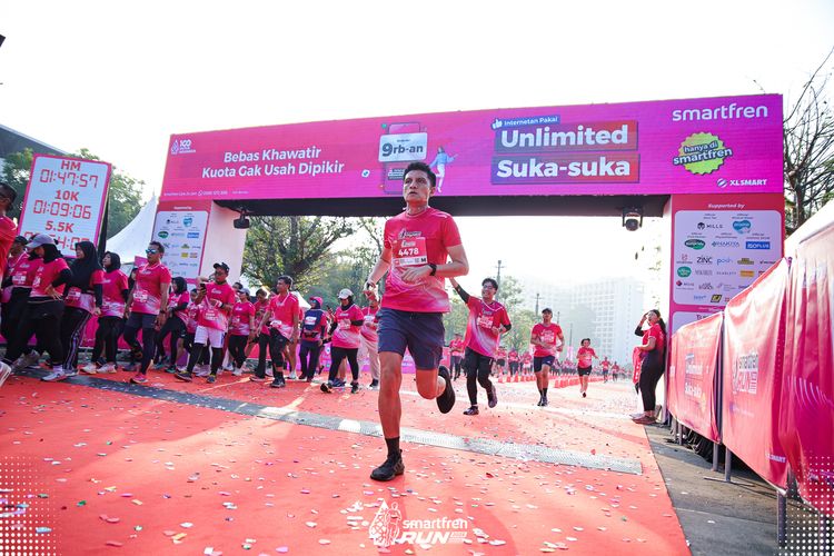 Race photo from Smartfren Run 2025 