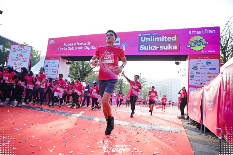 Race photo from Smartfren Run 2025 