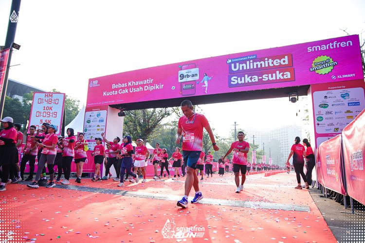 Race photo from Smartfren Run 2025 