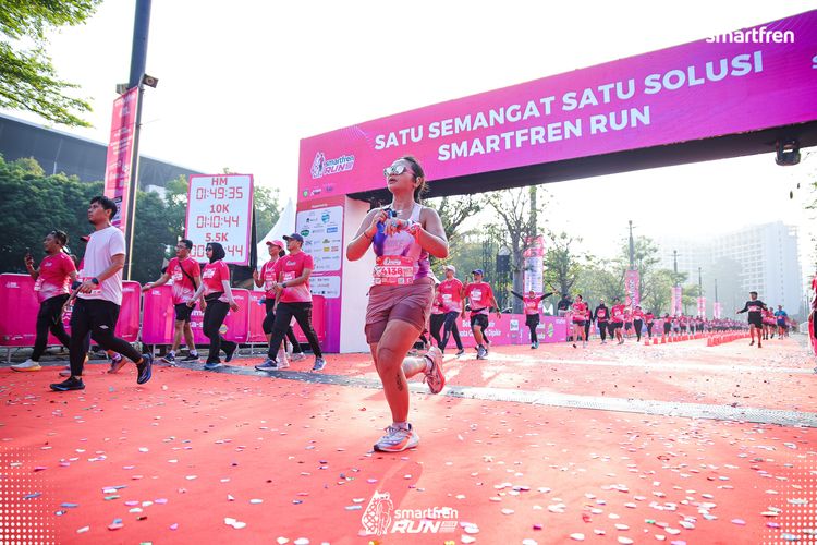 Race photo from Smartfren Run 2025 
