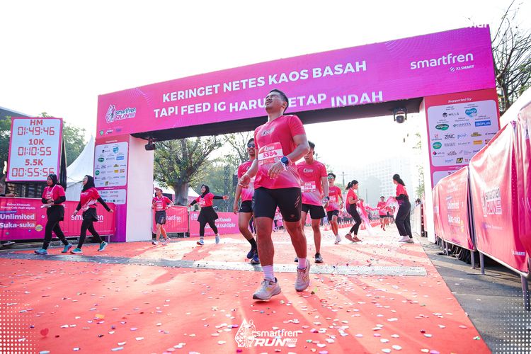 Race photo from Smartfren Run 2025 