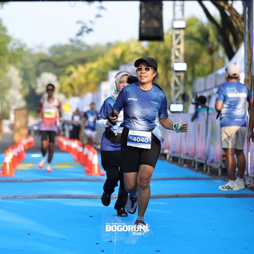 Race photo from BOGORUN 2026