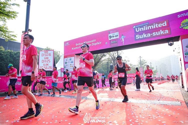 Race photo from Smartfren Run 2025 
