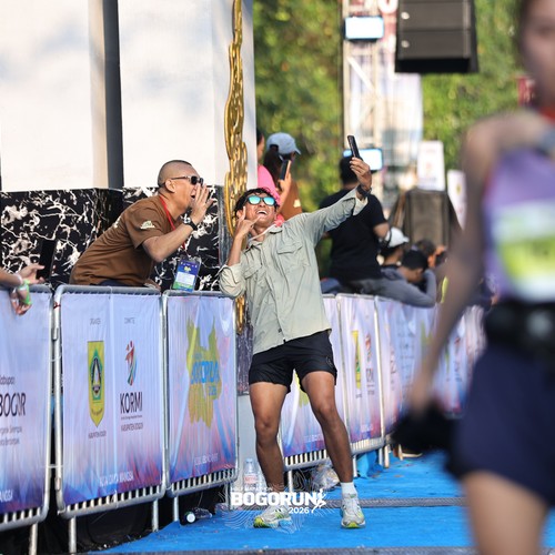 Race photo from BOGORUN 2026