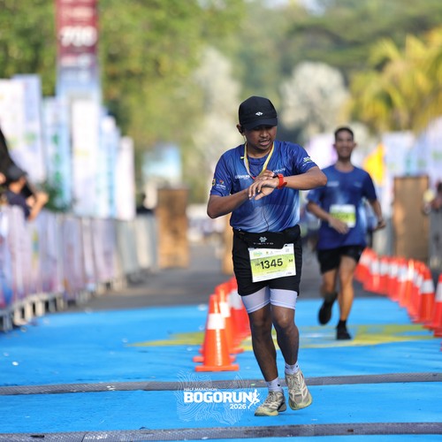 Race photo from BOGORUN 2026