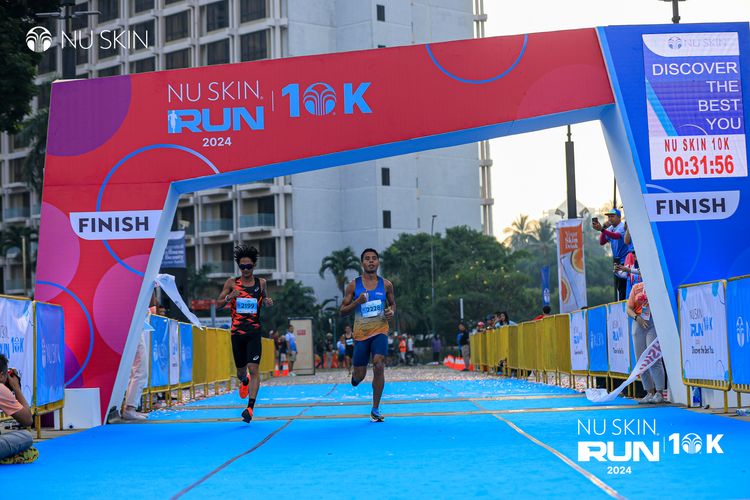 Race photo from Nu Skin Run 10K