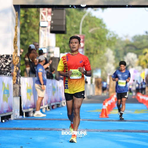 Race photo from BOGORUN 2026