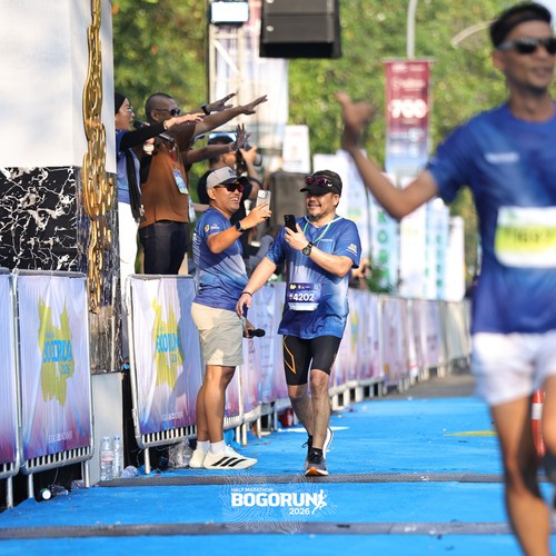 Race photo from BOGORUN 2026