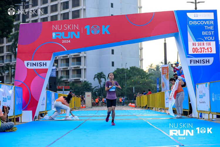 Race photo from Nu Skin Run 10K