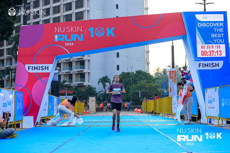 Race photo from Nu Skin Run 10K