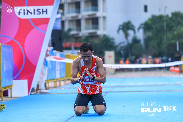 Race photo from Nu Skin Run 10K