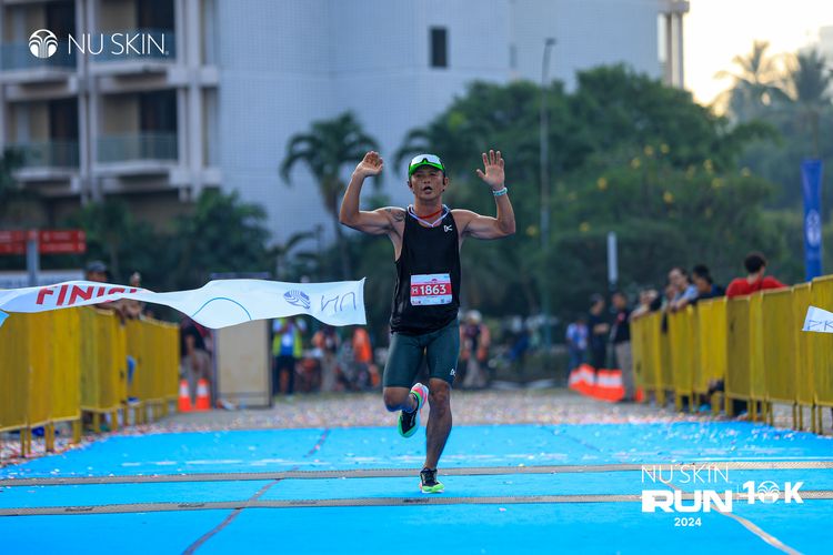 Race photo from Nu Skin Run 10K
