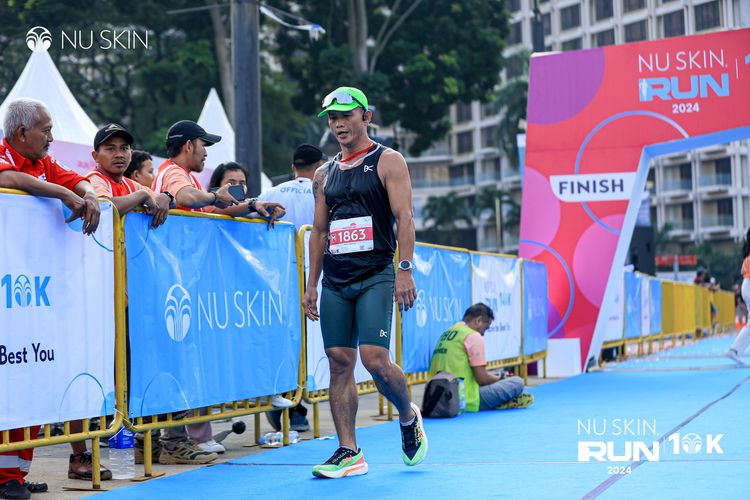 Race photo from Nu Skin Run 10K
