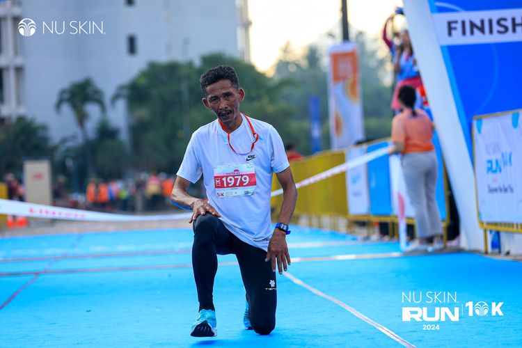 Race photo from Nu Skin Run 10K