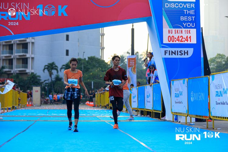 Race photo from Nu Skin Run 10K
