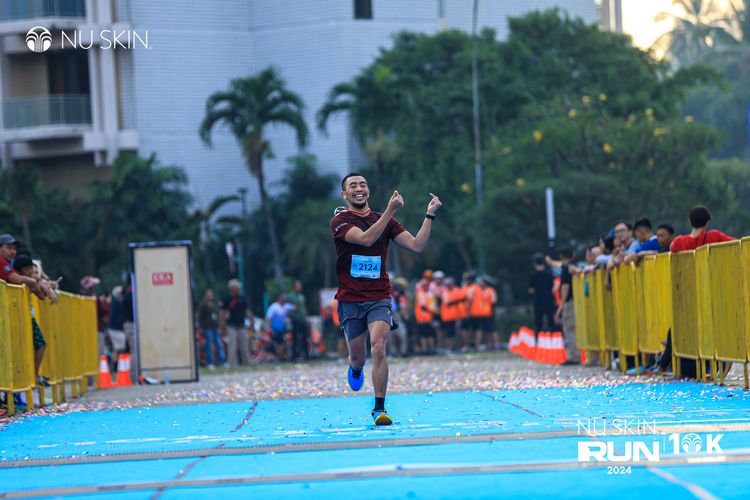 Race photo from Nu Skin Run 10K