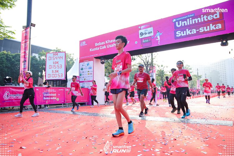 Race photo from Smartfren Run 2025 