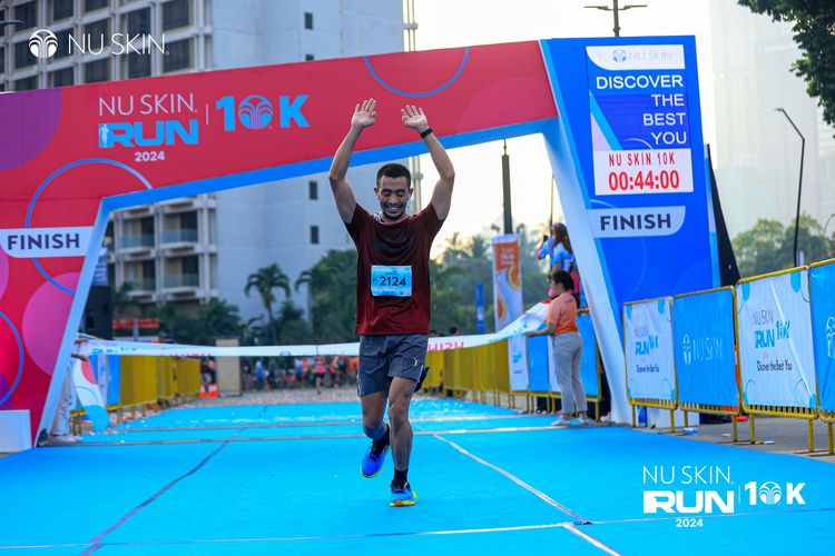 Race photo from Nu Skin Run 10K