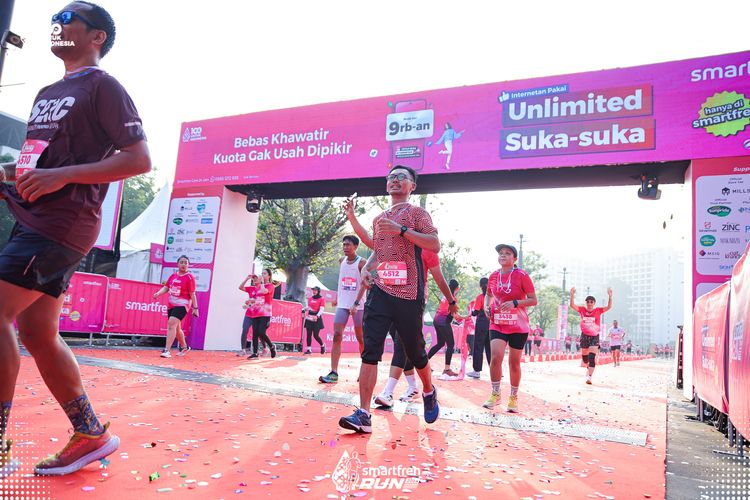 Race photo from Smartfren Run 2025 