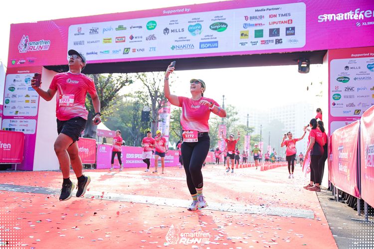 Race photo from Smartfren Run 2025 