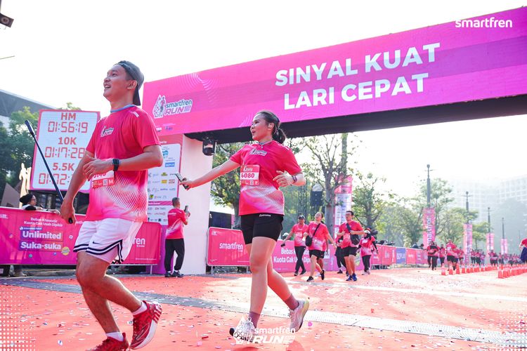 Race photo from Smartfren Run 2025 