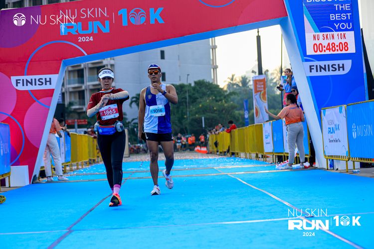 Race photo from Nu Skin Run 10K