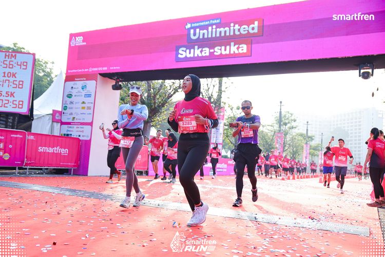 Race photo from Smartfren Run 2025 