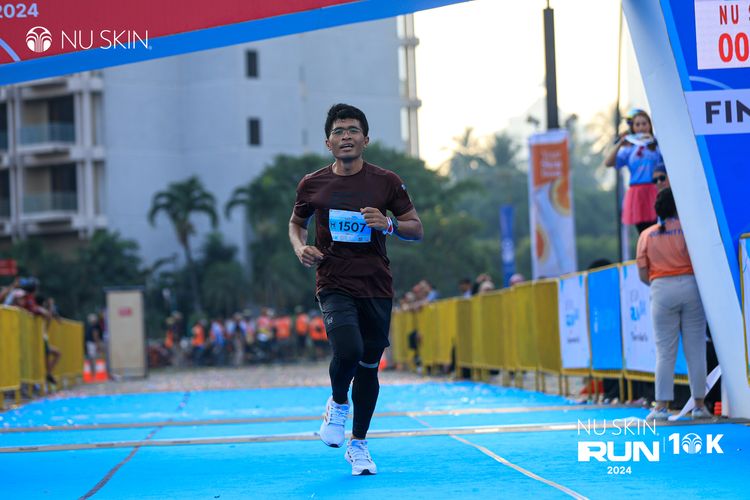 Race photo from Nu Skin Run 10K