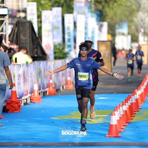 Race photo from BOGORUN 2026