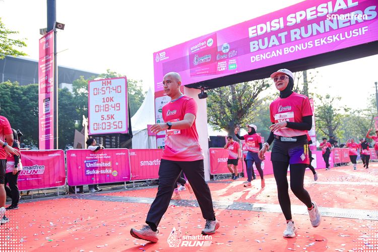 Race photo from Smartfren Run 2025 