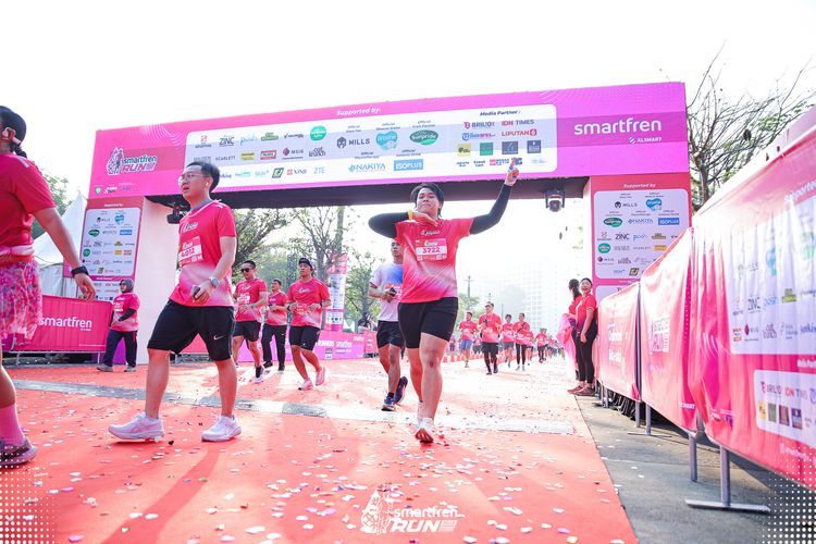 Race photo from Smartfren Run 2025 