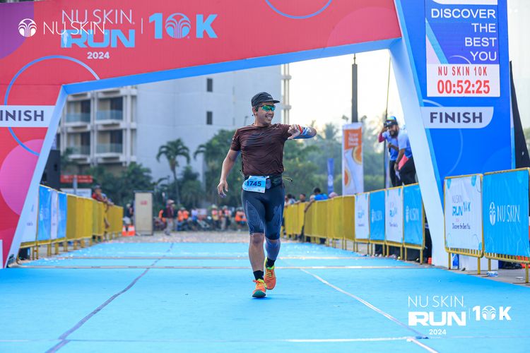 Race photo from Nu Skin Run 10K