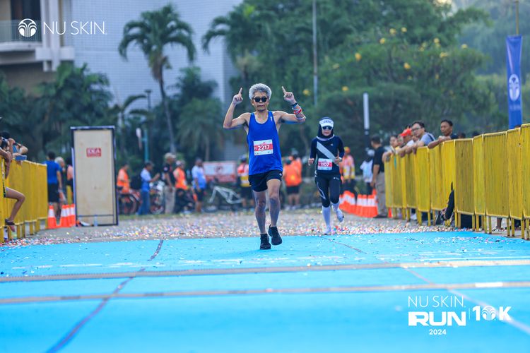 Race photo from Nu Skin Run 10K