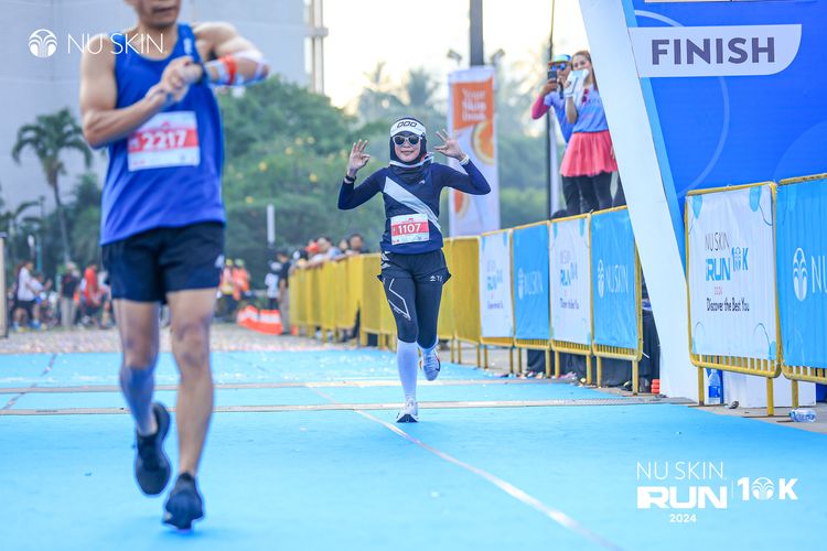 Race photo from Nu Skin Run 10K