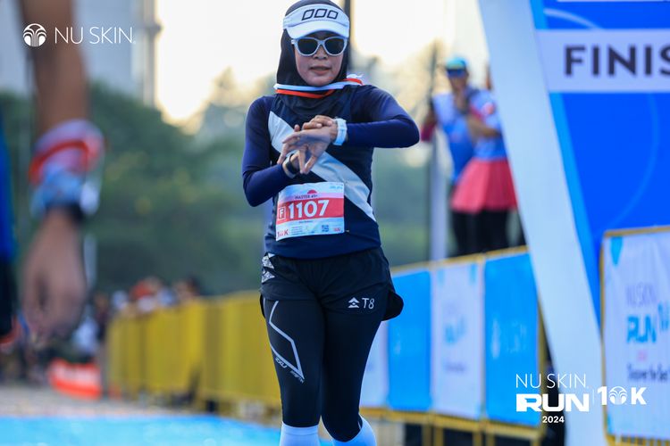 Race photo from Nu Skin Run 10K