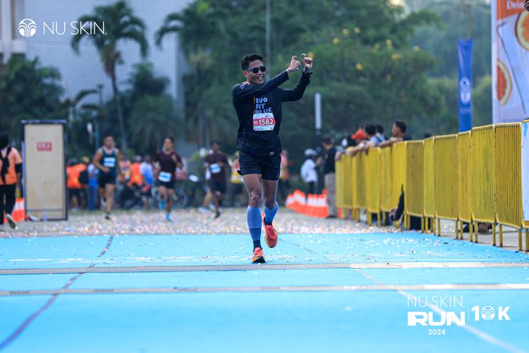 Race photo from Nu Skin Run 10K
