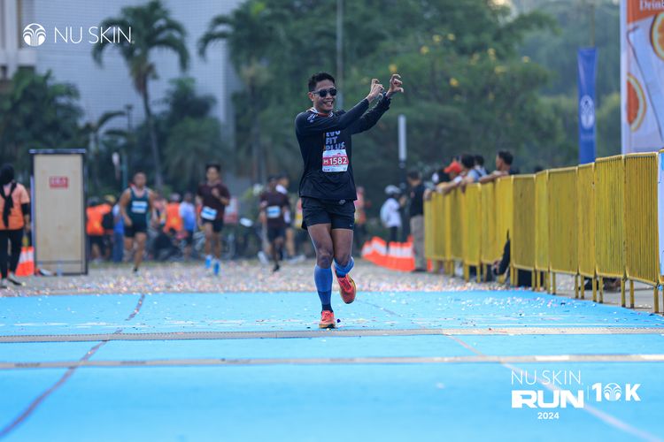 Race photo from Nu Skin Run 10K