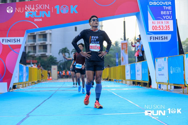 Race photo from Nu Skin Run 10K