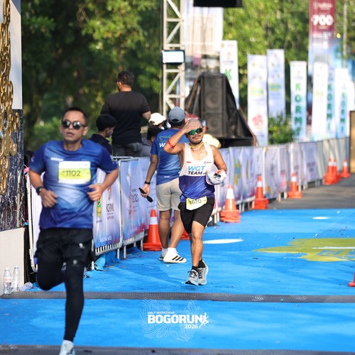 Race photo from BOGORUN 2026
