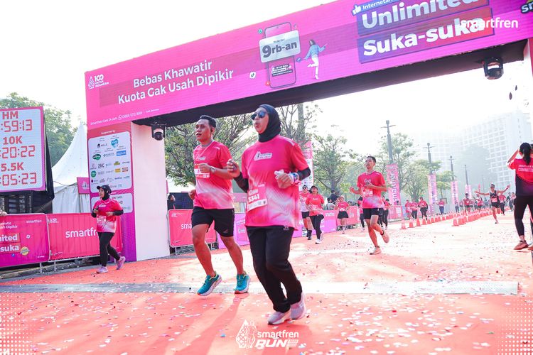 Race photo from Smartfren Run 2025 