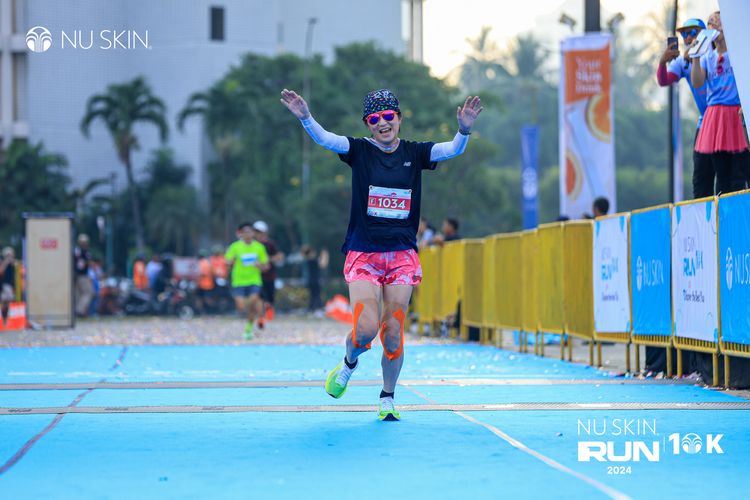 Race photo from Nu Skin Run 10K