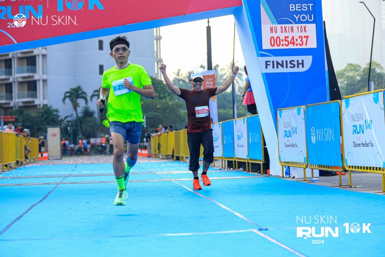 Race photo from Nu Skin Run 10K