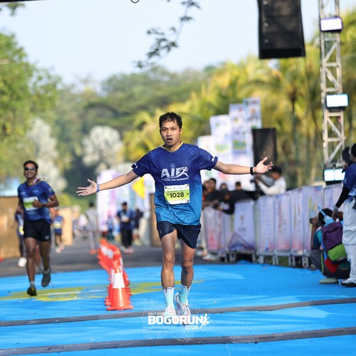 Race photo from BOGORUN 2026