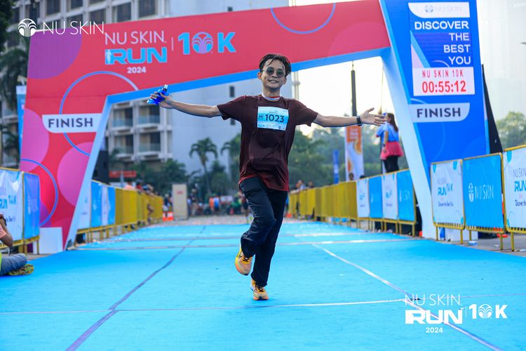 Race photo from Nu Skin Run 10K