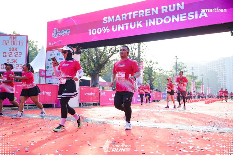 Race photo from Smartfren Run 2025 