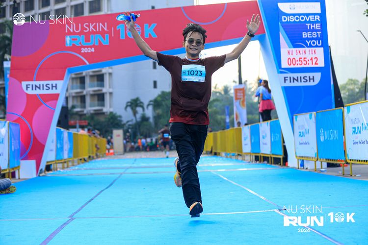 Race photo from Nu Skin Run 10K