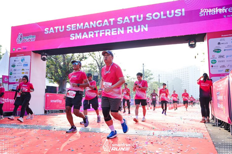 Race photo from Smartfren Run 2025 